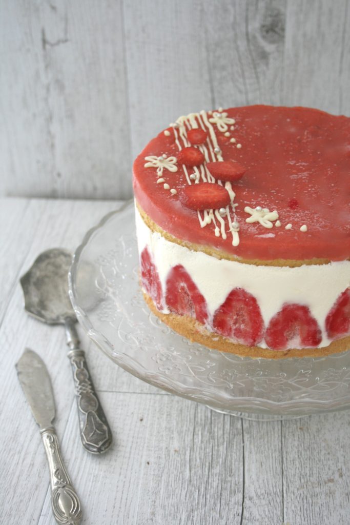 Bavarese alle fragole Fraisier cake